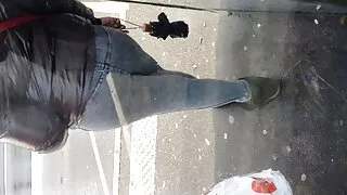 দুষ্টু কুক্কুট একটি  ...