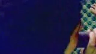 টকটকে বাদামী মাথার ব ...