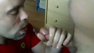 কেনেডি লেই তার মলদ্ব ...