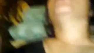 কমনীয় কেটি তার ছোট  ...